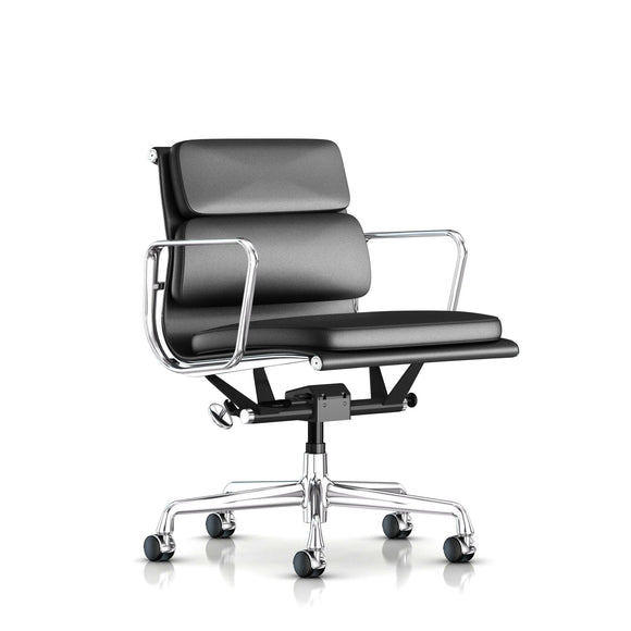 Eames Soft Pad Management Chair