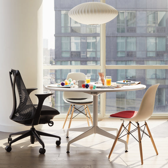 Sayl Chair with Suspension Back
