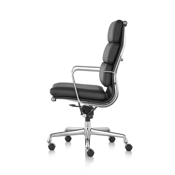 Eames Soft Pad Executive Chair