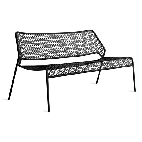 Hot Mesh Settee