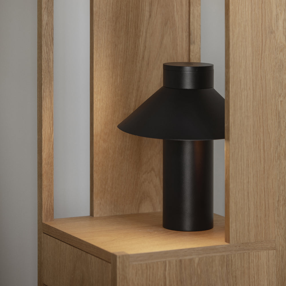 Riscio Table Lamp