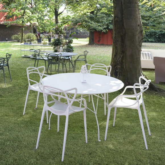 Glossy Outdoor Round Dining Table
