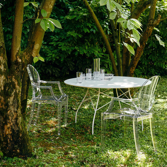 Glossy Outdoor Round Dining Table