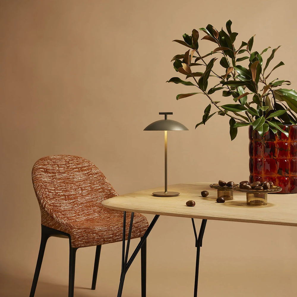 Mini Geen-A Portable Table Lamp