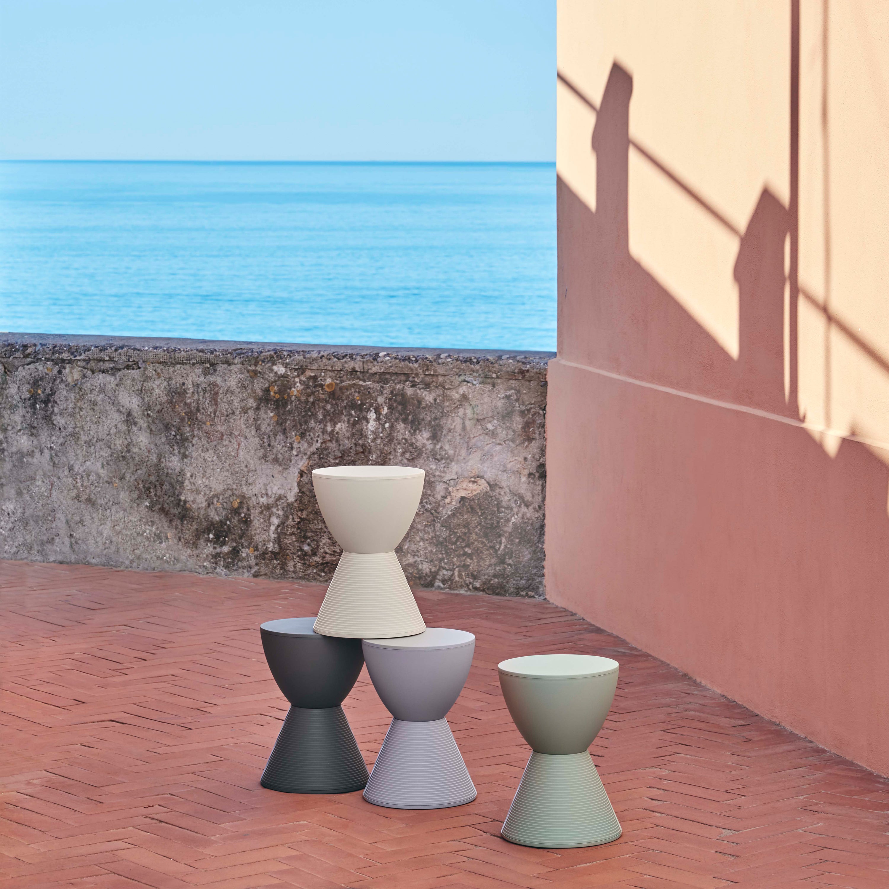 Kartell Prince AHA Stool - 2Modern