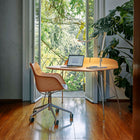 Q/Wood Swivel Chair