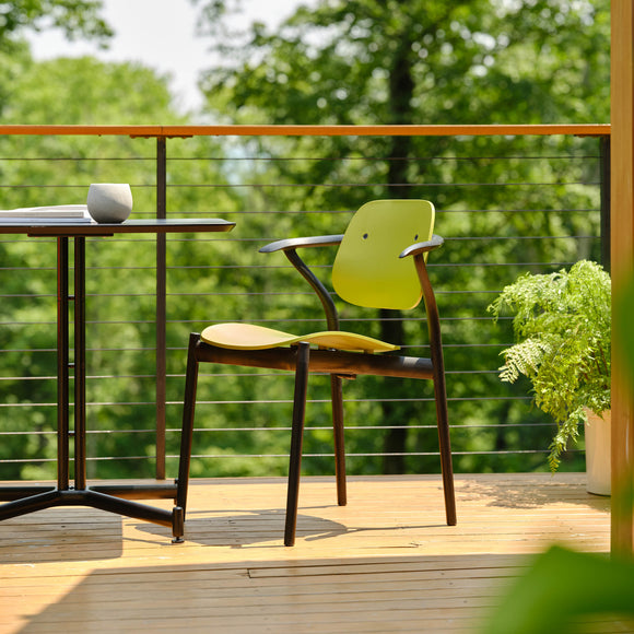 Iquo Stacking Armchair