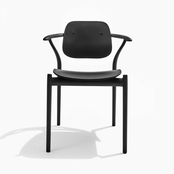 Iquo Stacking Armchair