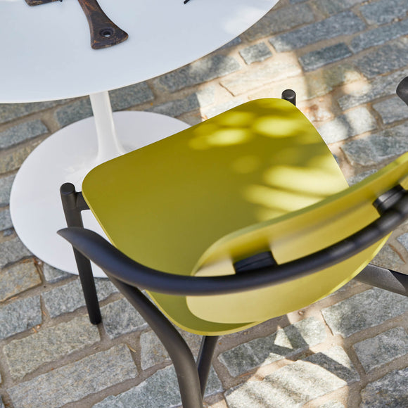 Iquo Stacking Armchair