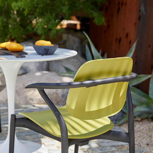 Iquo Stacking Armchair