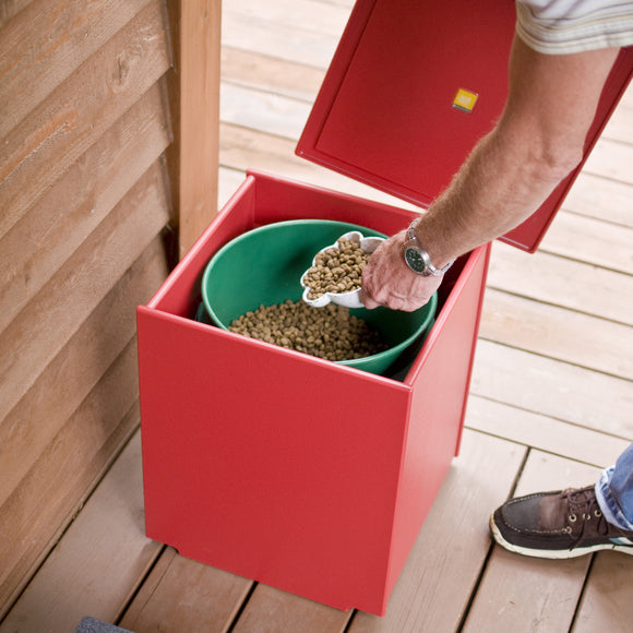 Mondo Single Planter with Lid