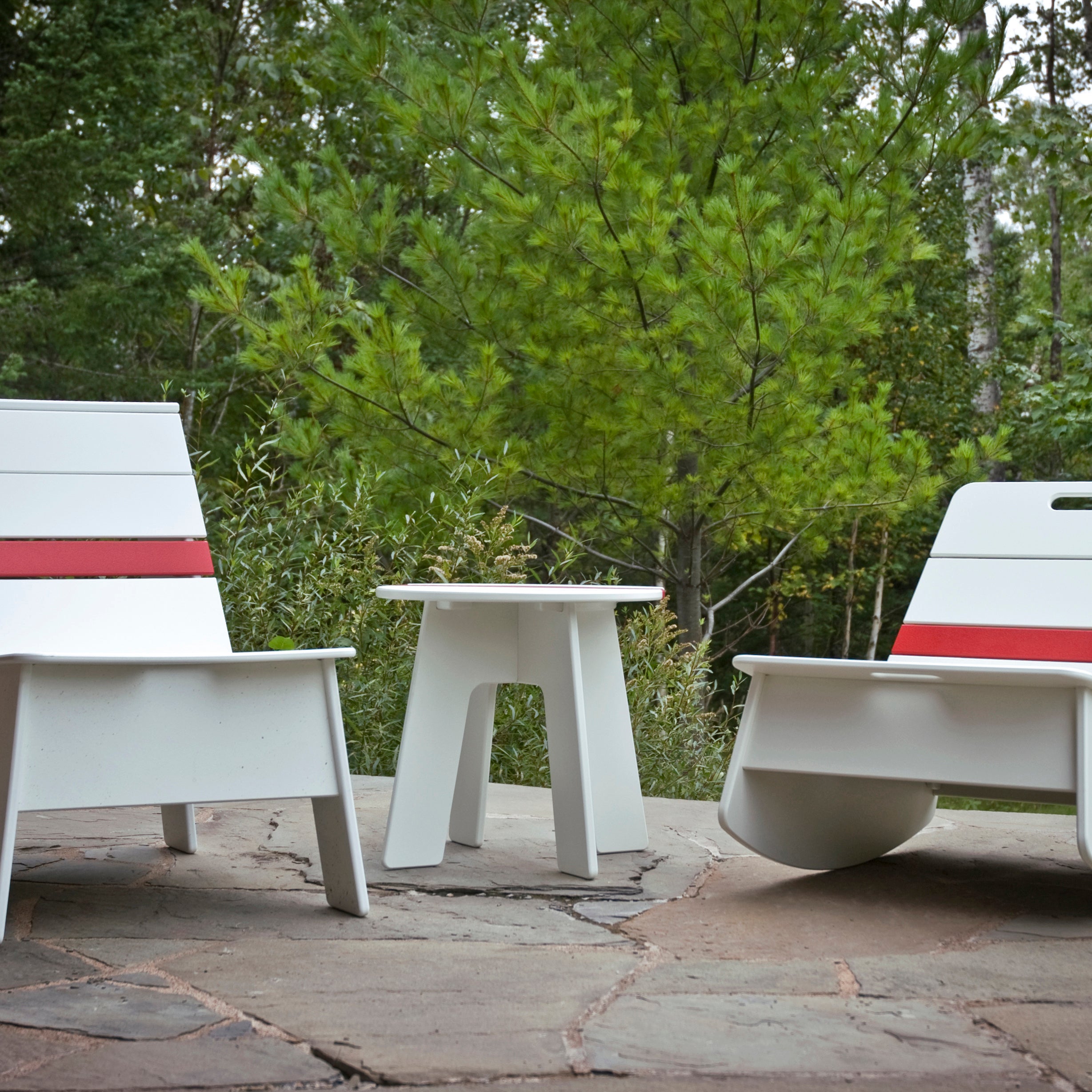Loll Designs Racer Side Car Outdoor Table - Thumbnail 3