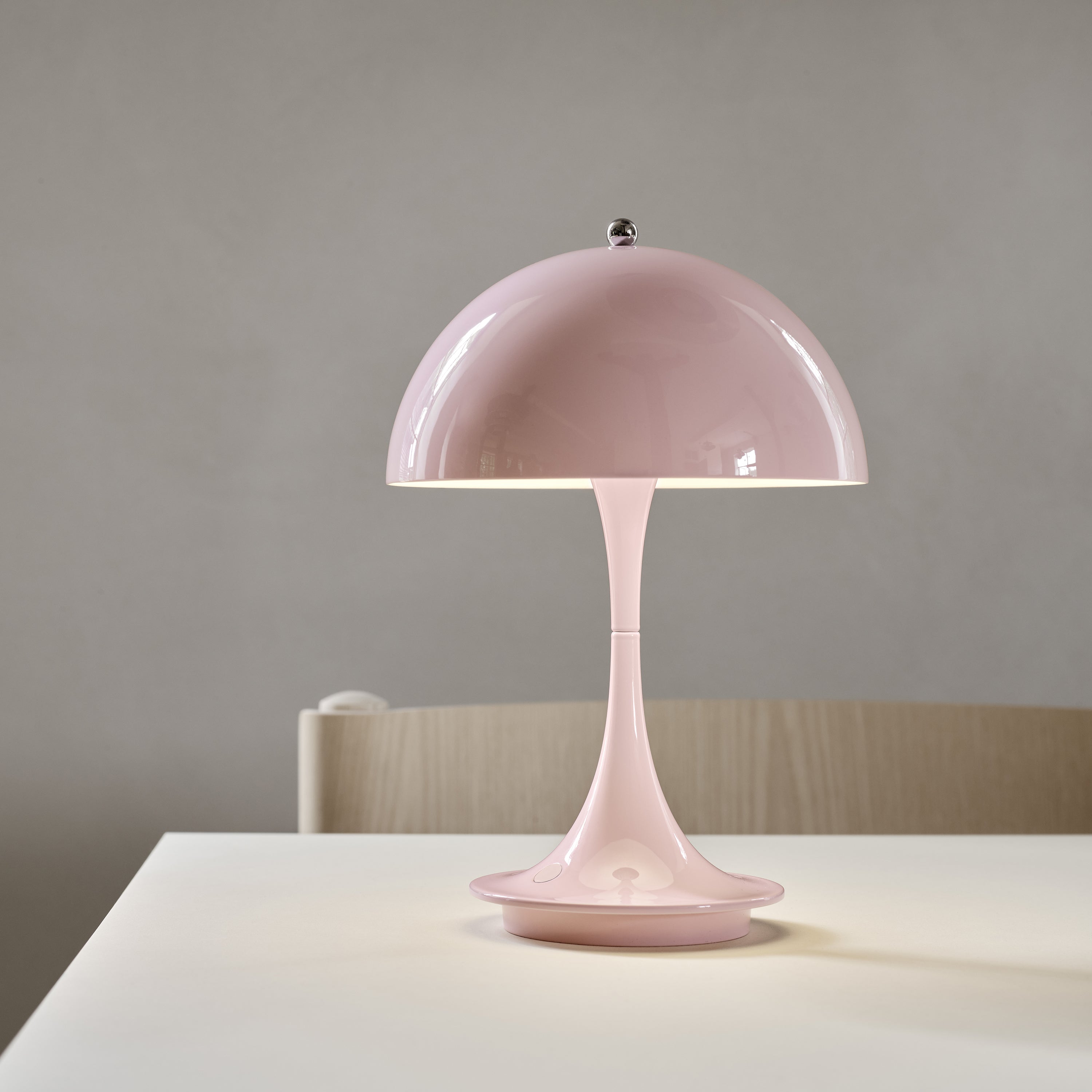 Louis Poulsen Panthella Portable Table Lamp - 2Modern