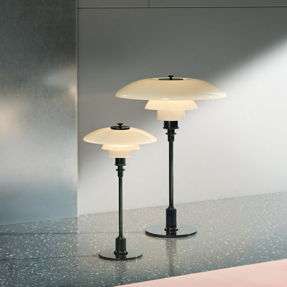 PH 3½-2½ Glass Shade Table Lamp