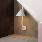Yuh Wall Light