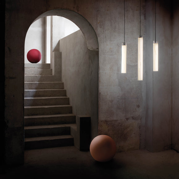 Estela Vertical LED Pendant Light