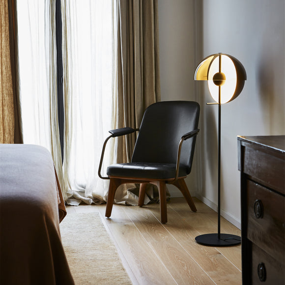 Theia P - Dimmable LED Floor Lamp