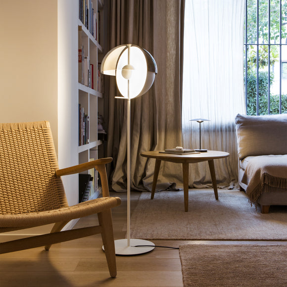Theia P - Dimmable LED Floor Lamp
