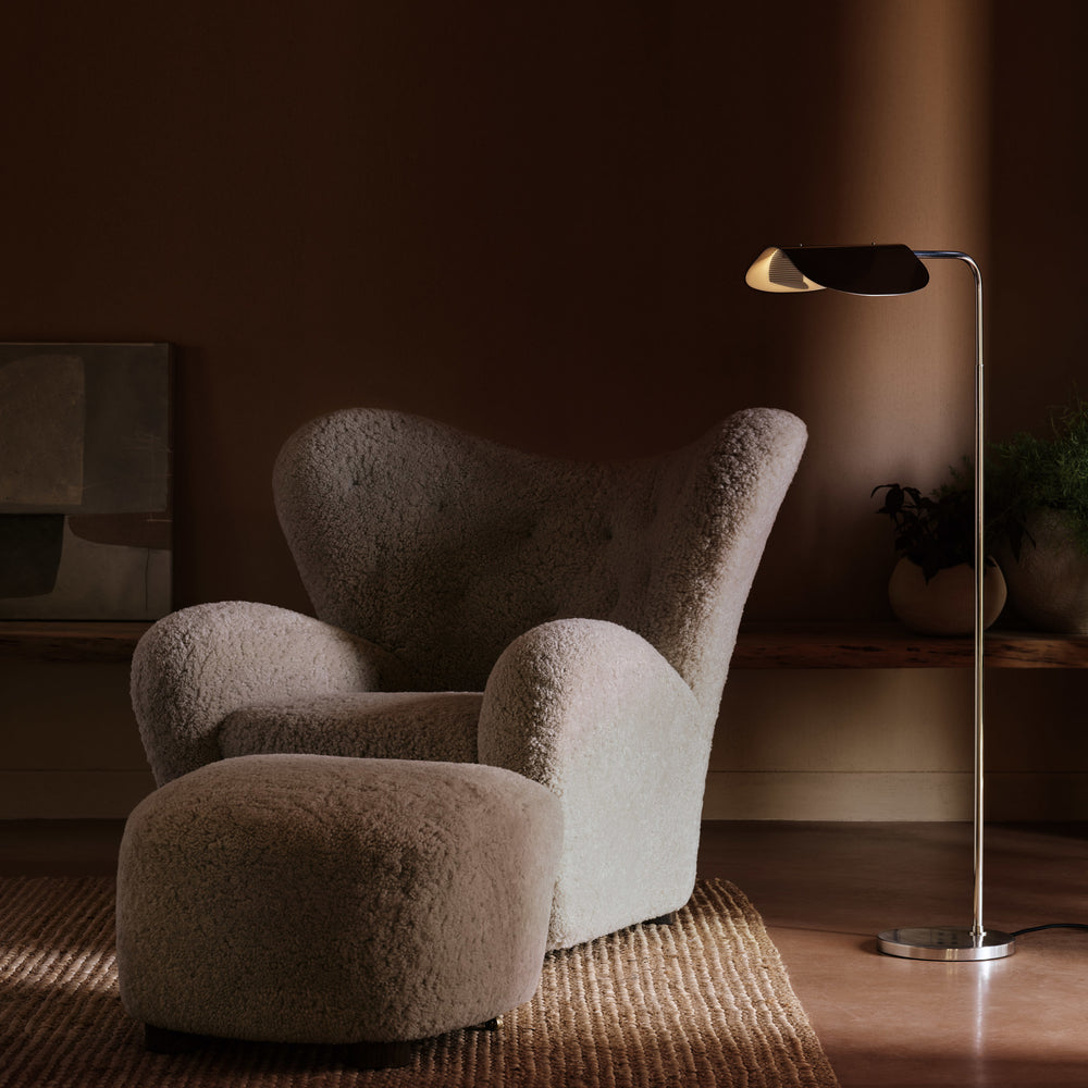Wing Floor Lamp