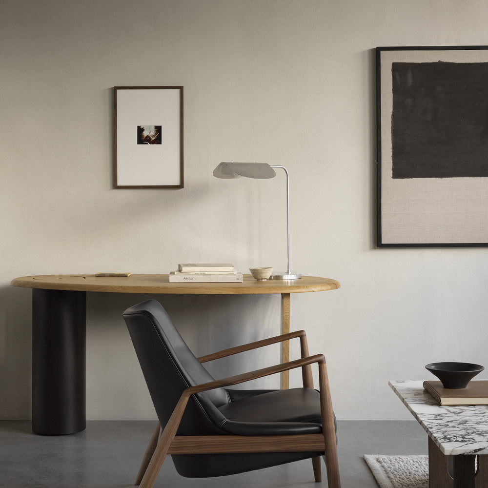 Wing Table Lamp
