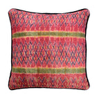 Lakai Pillow
