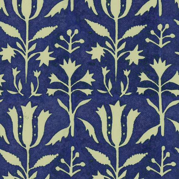 Tulipan Wallpaper Sample Swatch