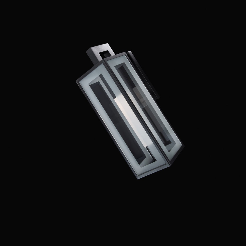 Cambridge LED Outdoor Wall Light
