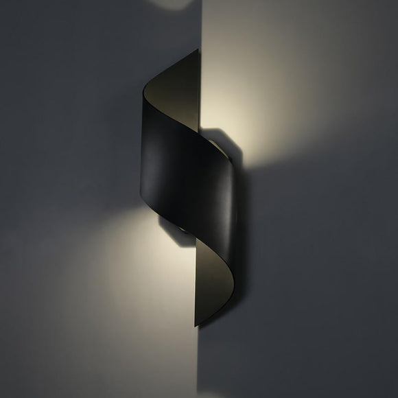 Helix Indoor / Outdoor Wall Light