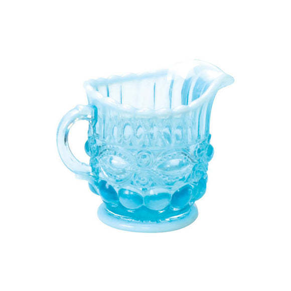 Eye Winker Creamer and Sugar Set