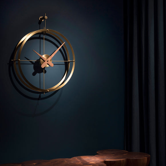 Dos Puntos Wall Clock