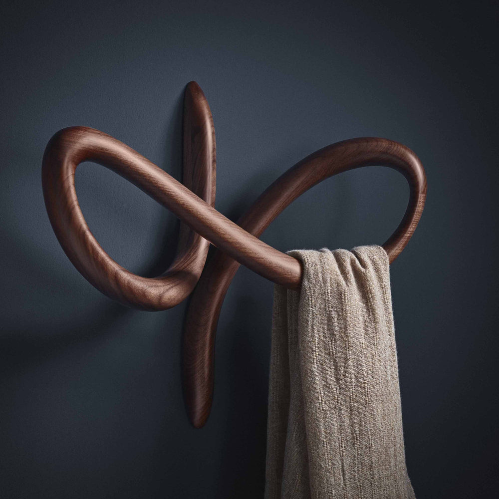 Vertigo Coat Hanger