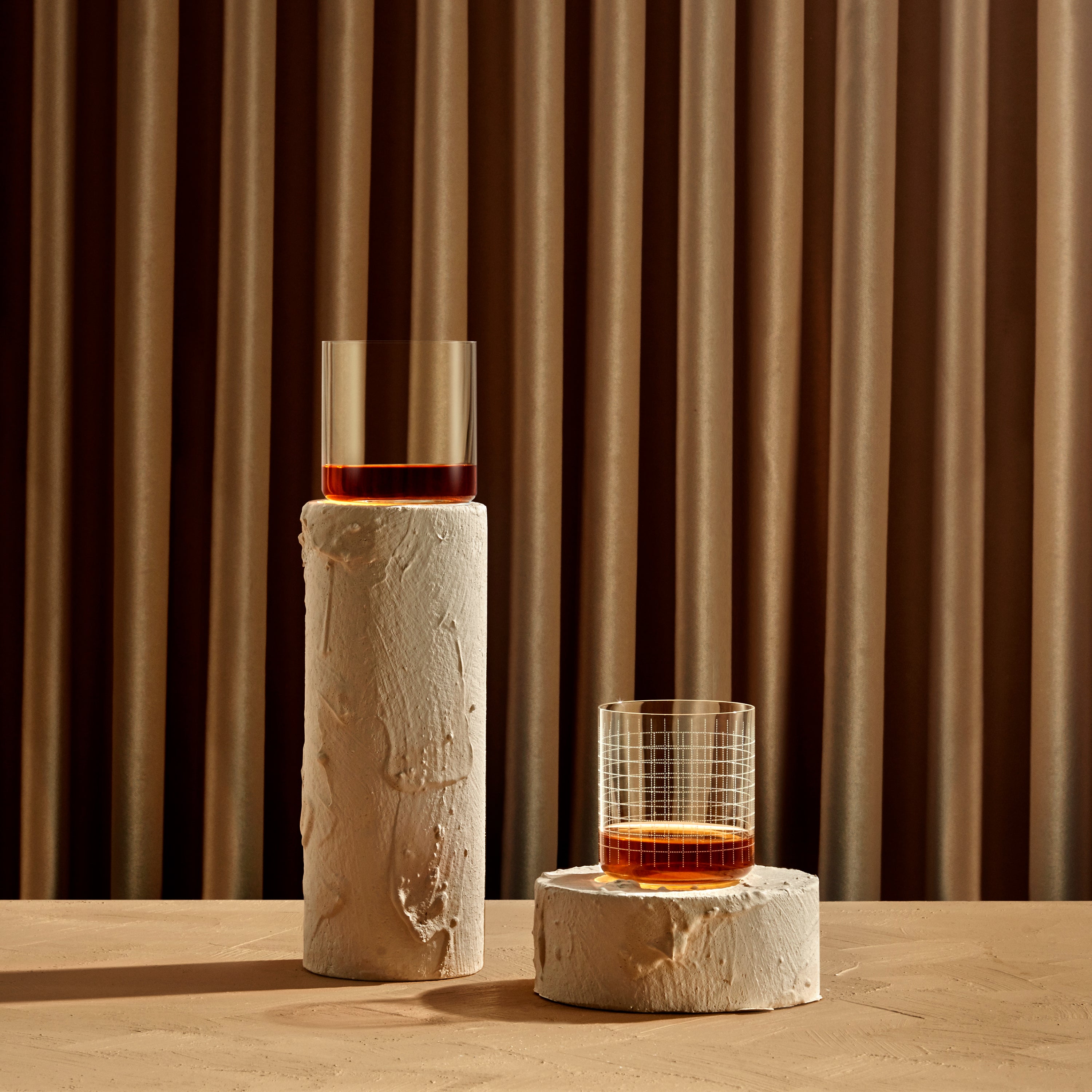 Nude Glass Finesse Whiskey Glass