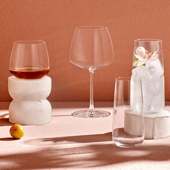 https://www.2modern.com/cdn/shop/products/nude-mirage-white-wine-glass-set-of-4-view-add03_580x.jpg?v=1629343831