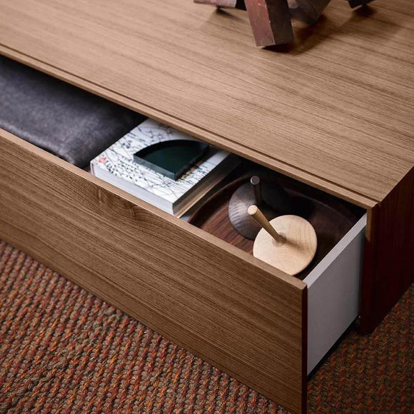 People 2-Drawer Nightstand