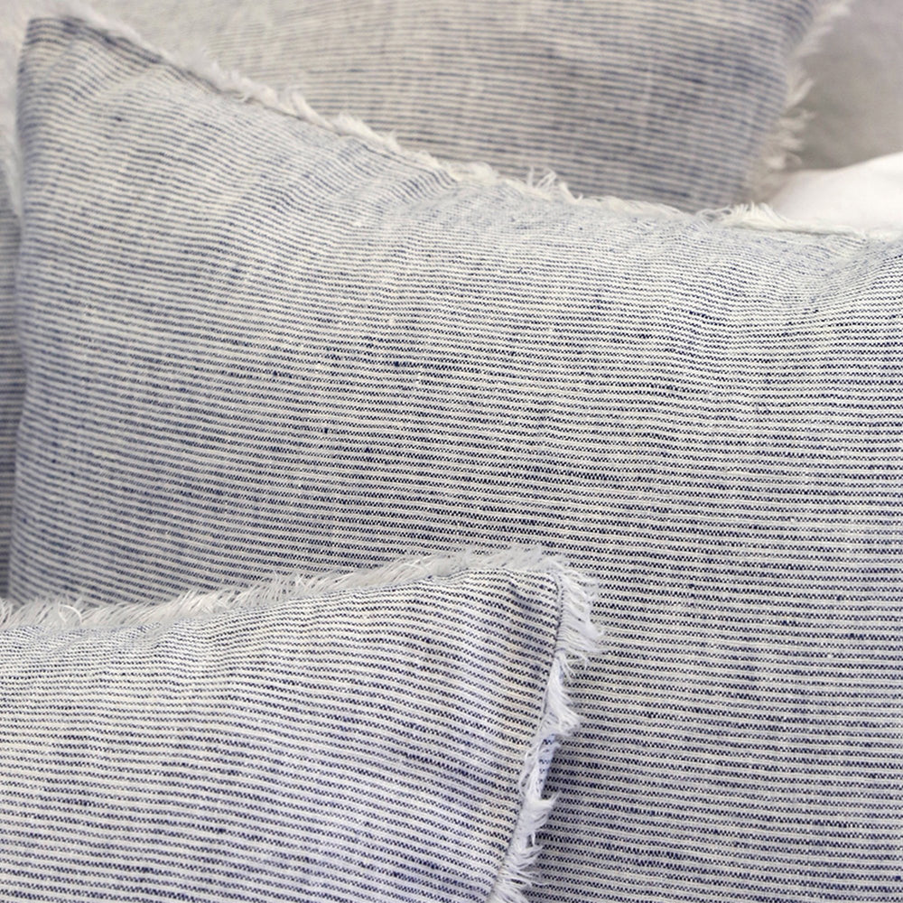 Logan Big Pillow With Insert