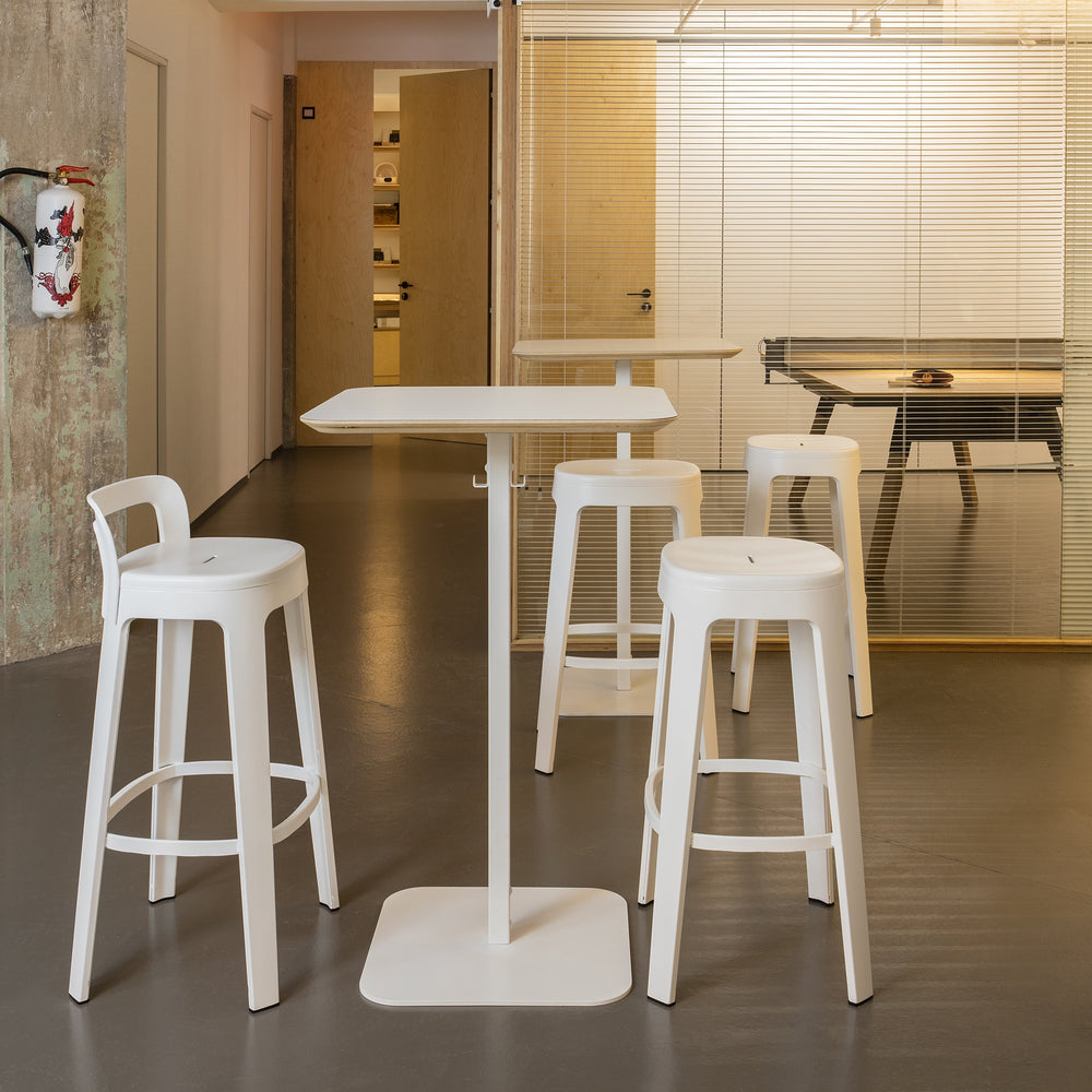 Ombra Indoor/Outdoor Stool
