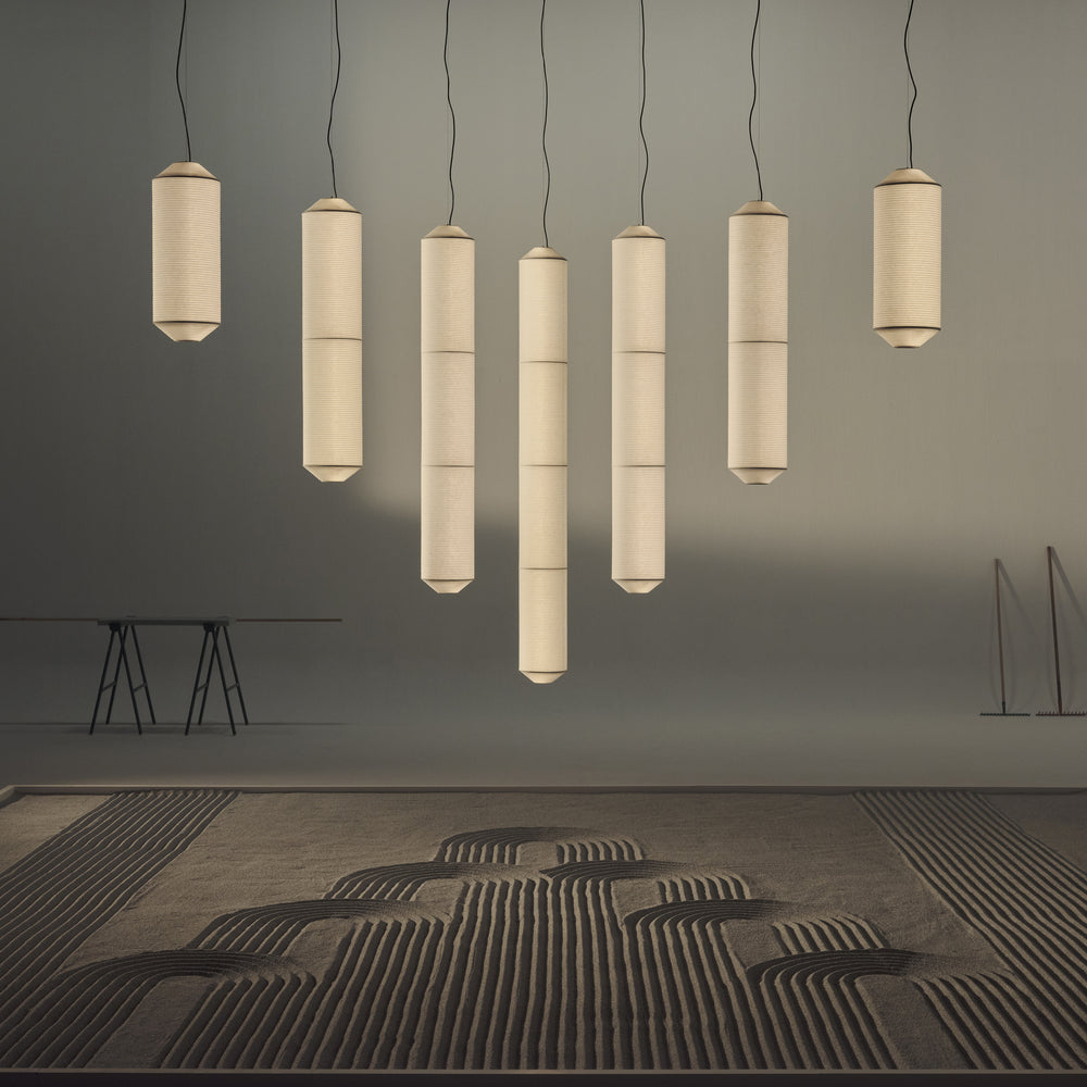 Tekio Vertical Pendant Light
