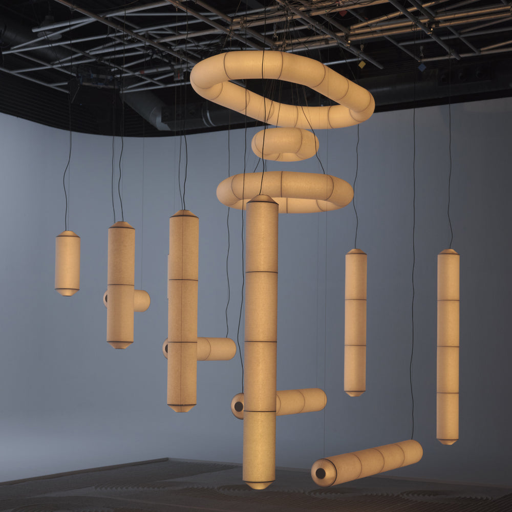 Tekio Vertical Pendant Light