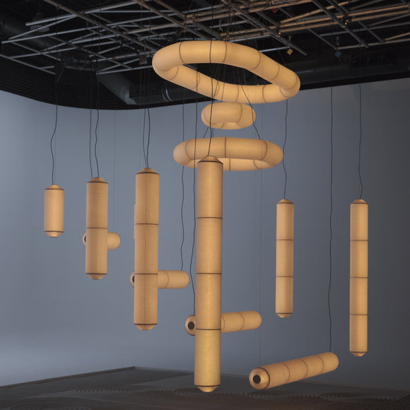 Tekio Vertical Pendant Light