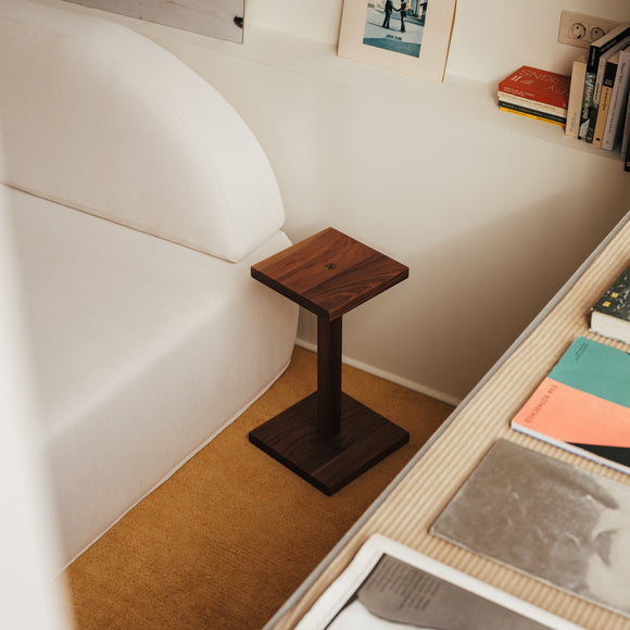 Peana Molina Side Table