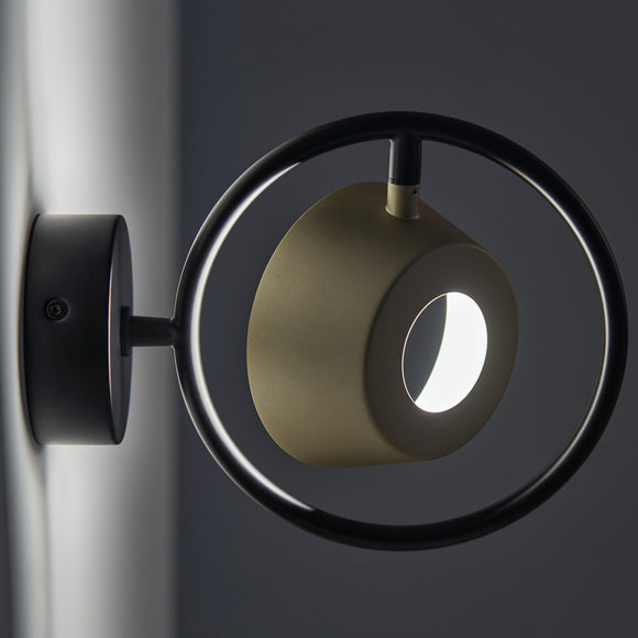 OLO Ring Wall/Ceiling Light