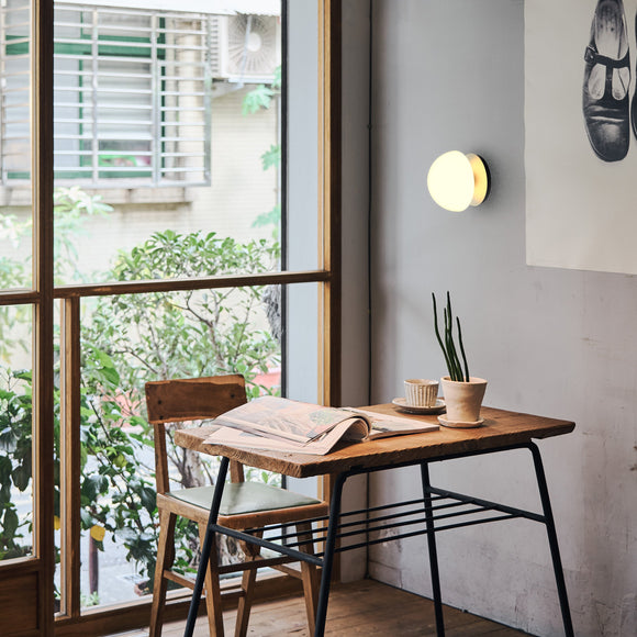 Pensee LED Wall Lamp