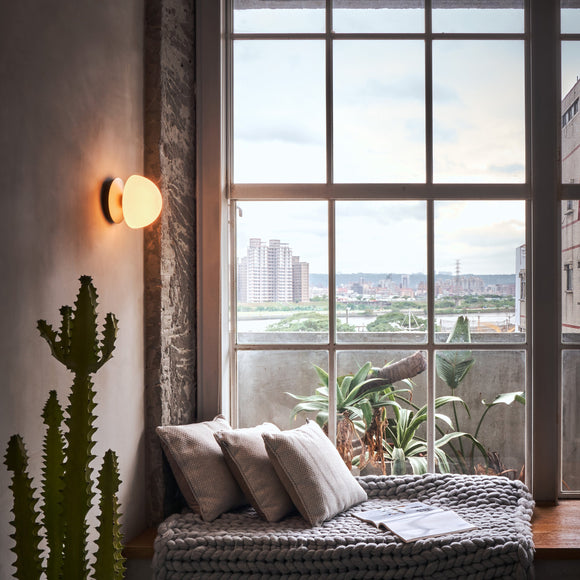 Pensee LED Wall Lamp