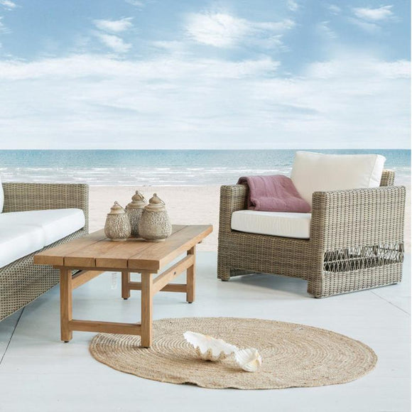 Carrie Outdoor Lounge Chair
