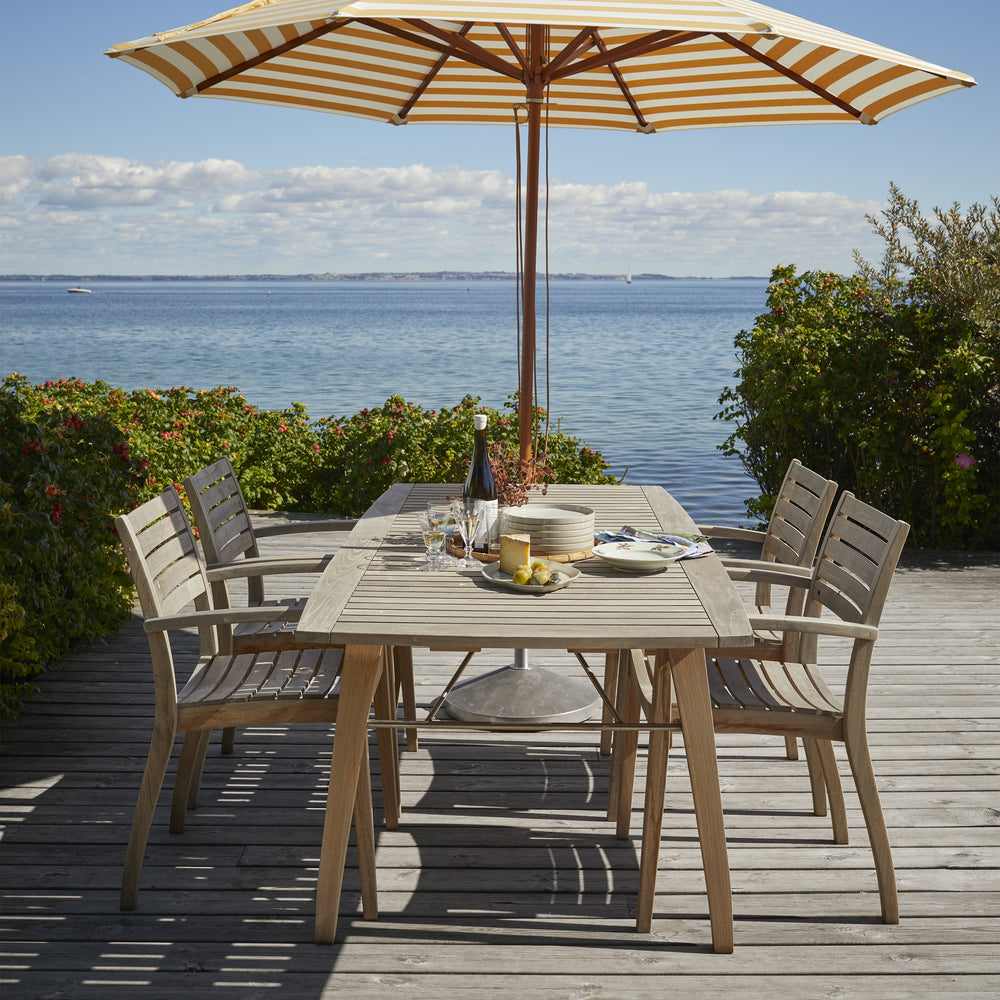 Ballare Stackable Outdoor Chair