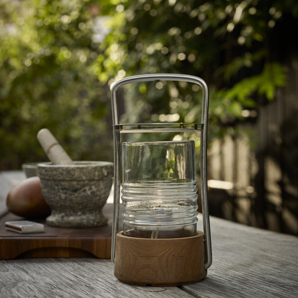 skagerak-bollard-oil-lamp_view-add01