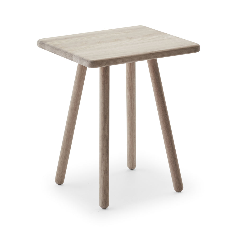 skagerak-georg-side-table_color-oak