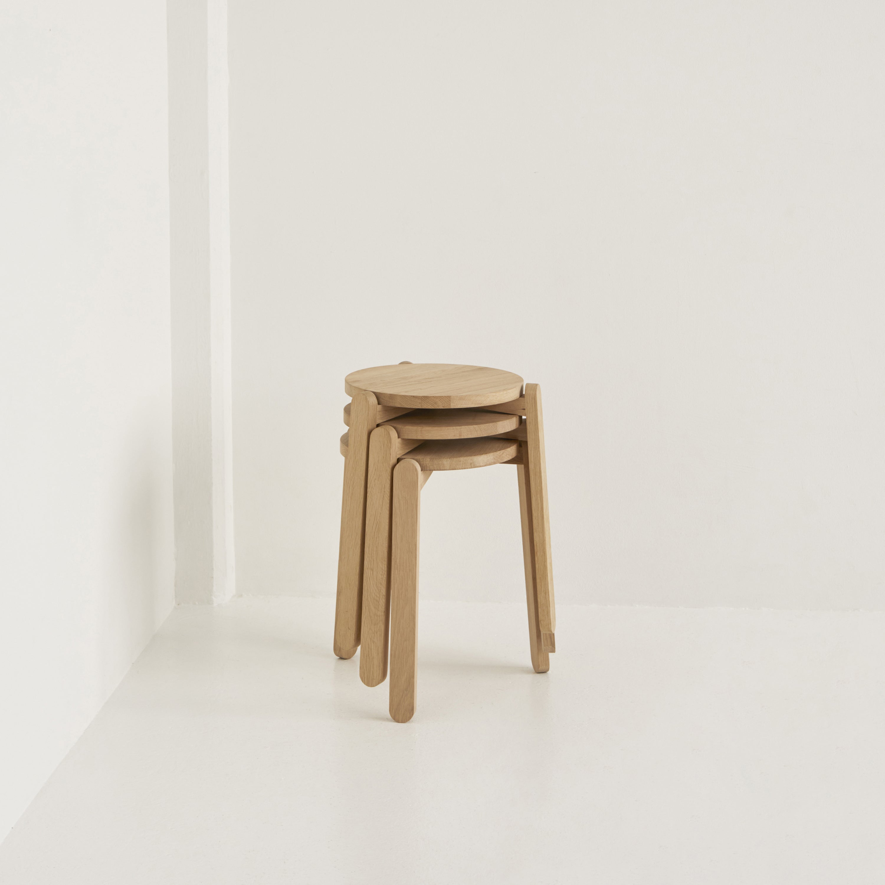 Fritz Hansen Nomad Stackable Stool - 2Modern