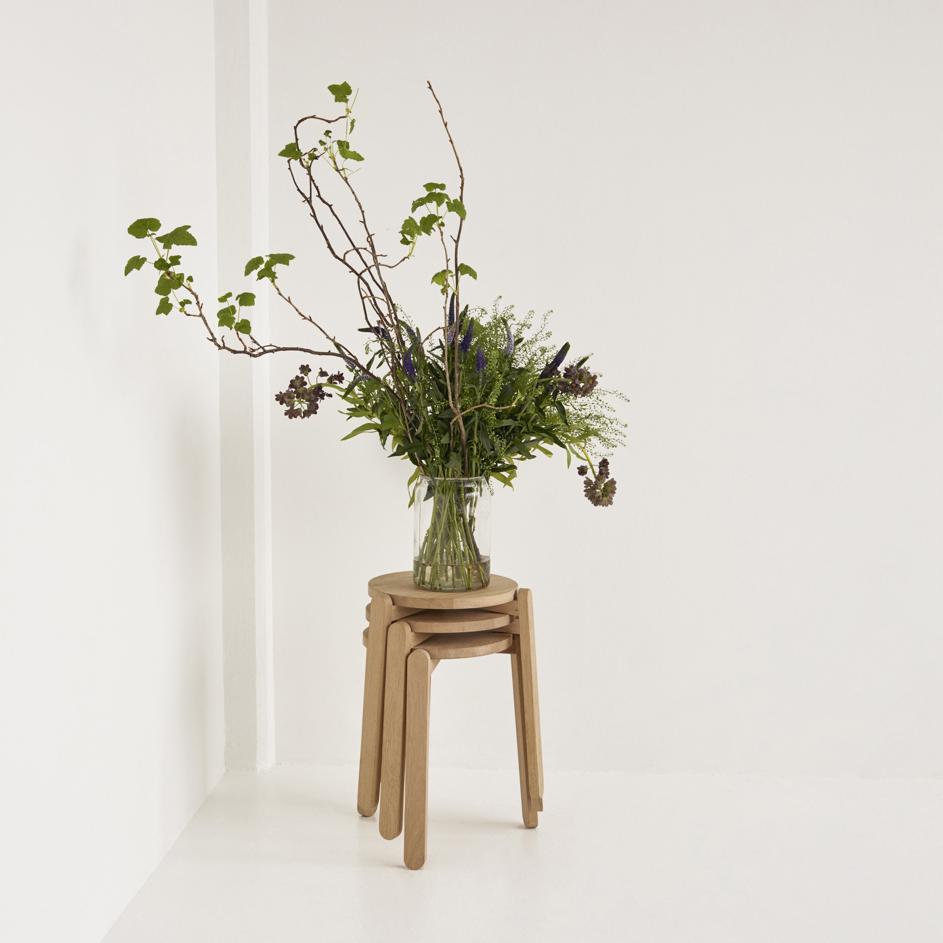 Fritz Hansen Nomad Stackable Stool - 2Modern