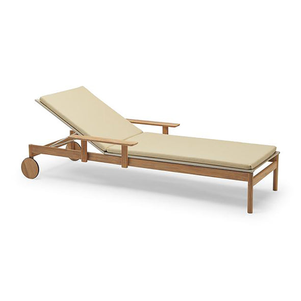 Pelago Outdoor Sunbed